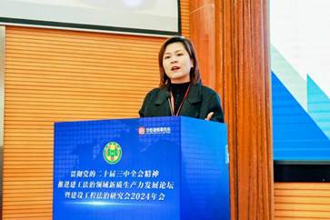 0E1A0138-opq3389903645